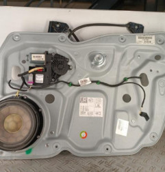 Leve vitre electrique avant droit VOLKSWAGEN TOURAN 2 Photo n°1