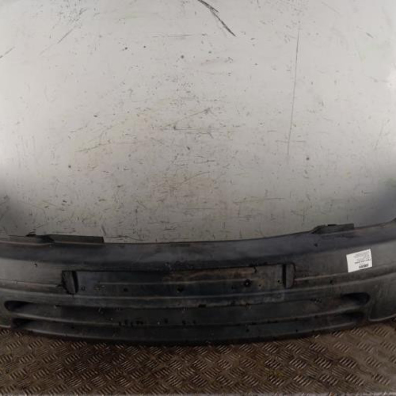 Pare choc avant RENAULT CLIO 2