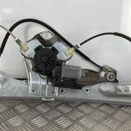 Leve vitre electrique avant droit RENAULT CLIO 3 Photo n°1