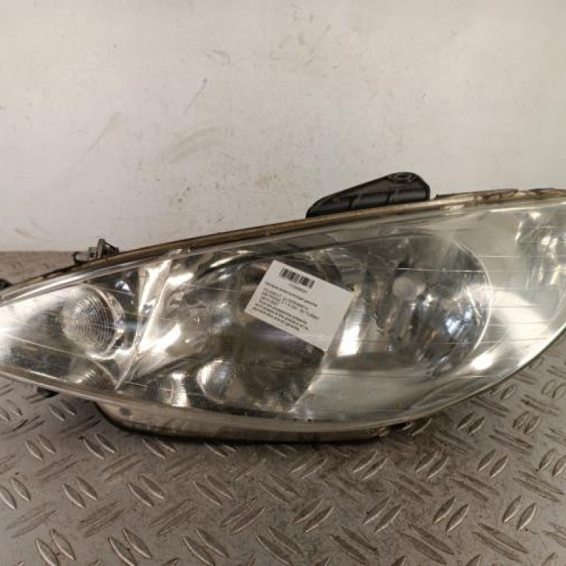 Optique avant principal gauche (feux)(phare) PEUGEOT 206