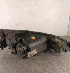 Optique avant principal gauche (feux)(phare) PEUGEOT 206