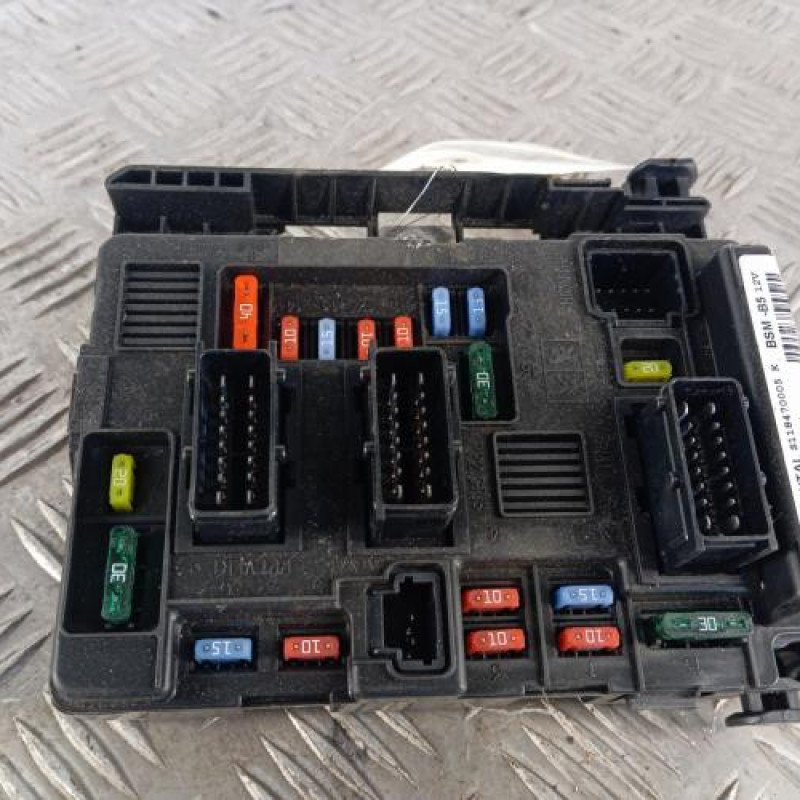 Boitier servitude moteur (BSM) PEUGEOT 206