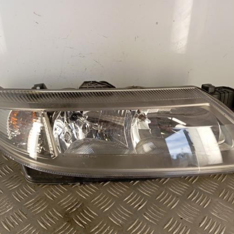 Optique avant principal droit (feux)(phare) RENAULT LAGUNA 2