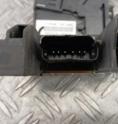 Porte fusible PEUGEOT 5008 1 Photo n°4