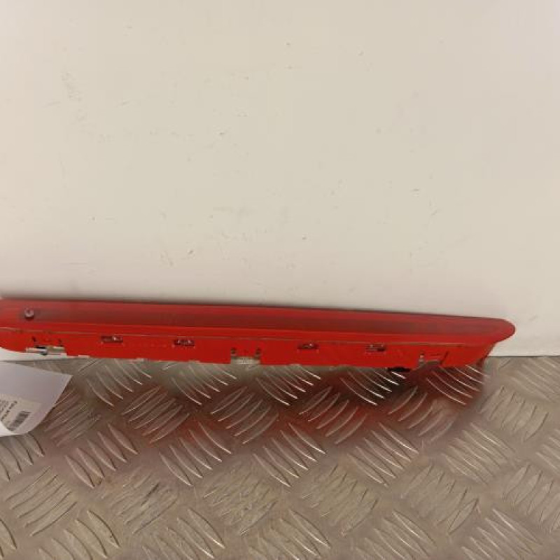 Feu arriere stop central VOLKSWAGEN GOLF 7