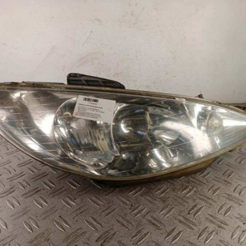 Optique avant principal droit (feux)(phare) PEUGEOT 206