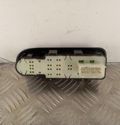 Interrupteur de leve vitre avant gauche CITROEN C3 2