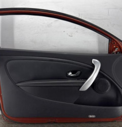 Porte avant gauche RENAULT MEGANE 3 Photo n°4