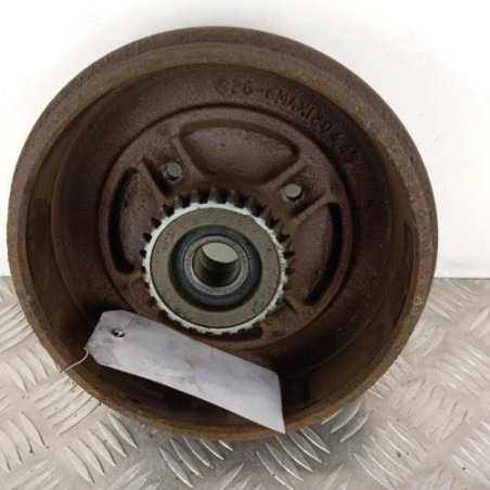 Tambour arriere gauche RENAULT CLIO 2 Photo n°1