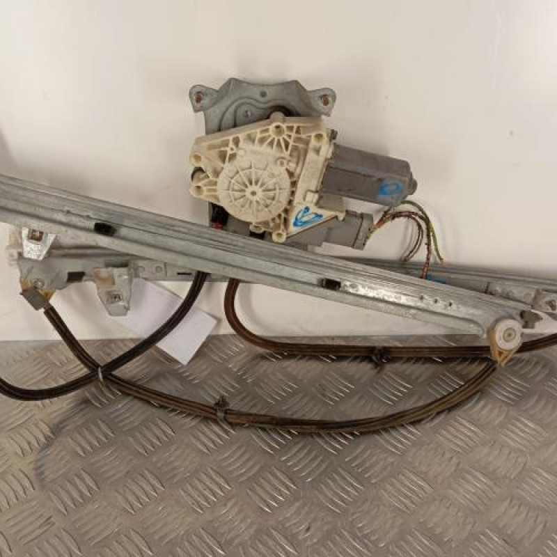 Leve vitre electrique avant gauche CITROEN XSARA PICASSO