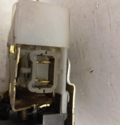 Serrure arriere droit RENAULT CLIO 2 Photo n°3