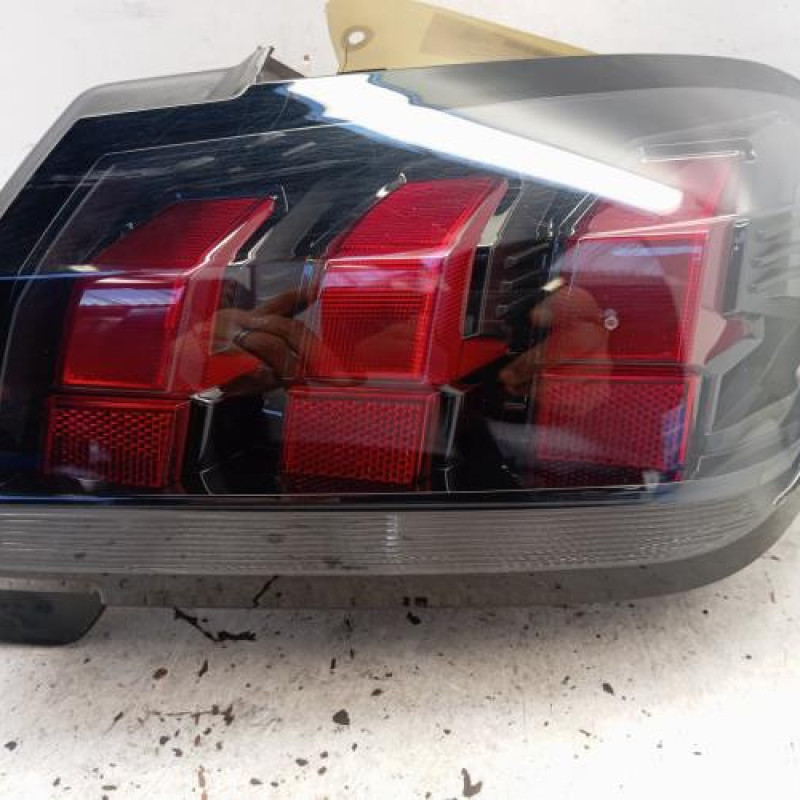 Feu arriere principal droit (feux) PEUGEOT 208 2