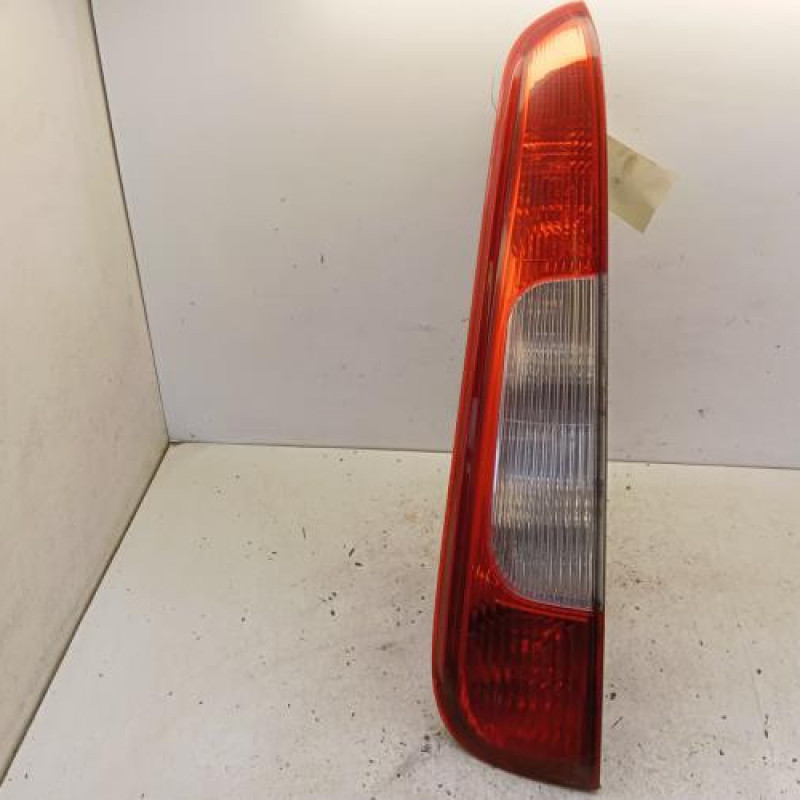 Feu arriere principal gauche (feux) FORD C-MAX 1 Feu arriere principal gauche (feux) FORD C-MAX 1