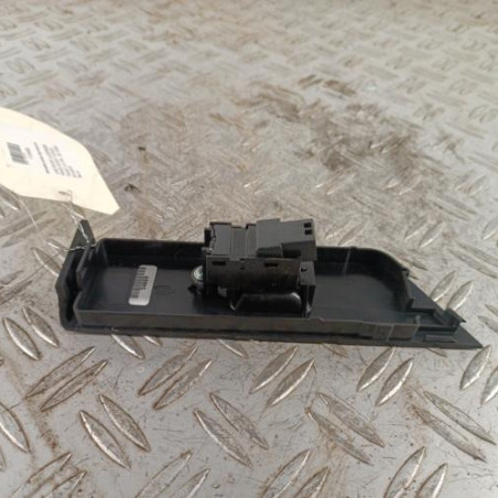 Interrupteur de leve vitre arriere droit LAND ROVER RANGE ROVER 1 EVOQUE