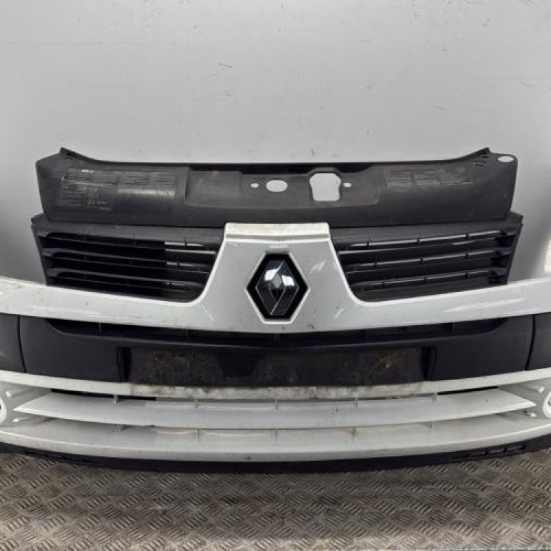 Pare choc avant RENAULT CLIO 2