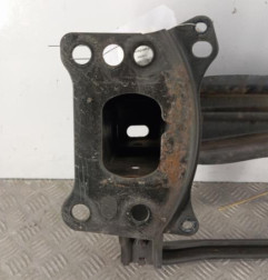 Renfort pare choc avant (traverse) VOLKSWAGEN CADDY 4 Photo n°4