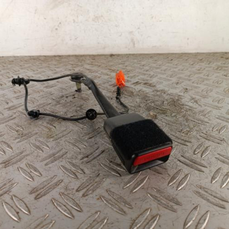 Attache ceinture avant gauche LAND ROVER RANGE ROVER 1 EVOQUE