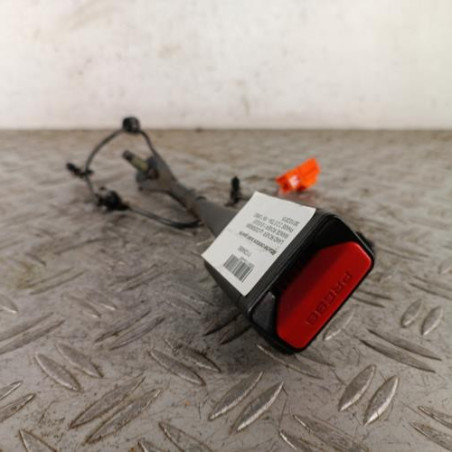 Attache ceinture avant gauche LAND ROVER RANGE ROVER 1 EVOQUE