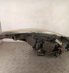 Optique avant principal gauche (feux)(phare) PEUGEOT 3008 1