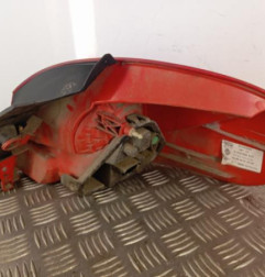 Feu arriere principal gauche (feux) RENAULT CLIO 3 Photo n°4