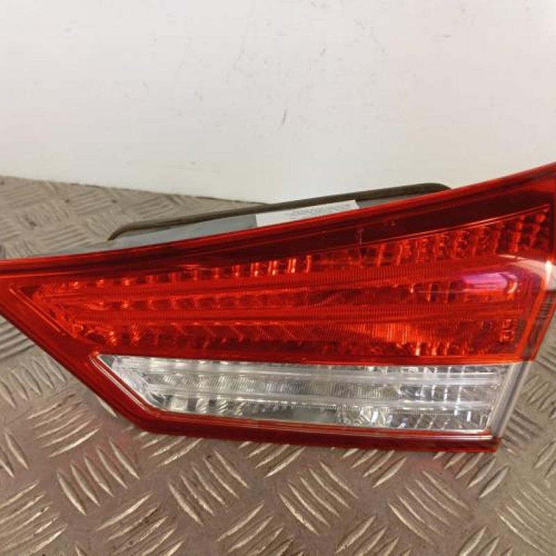 Feu arriere secondaire droit (feux) HYUNDAI IX 20