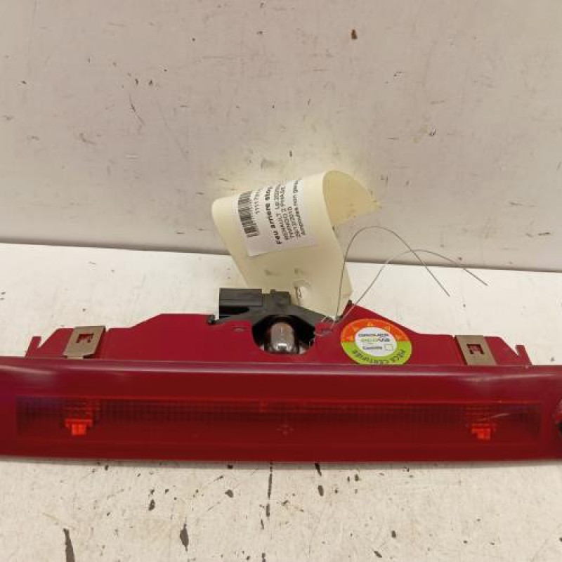 Feu arriere stop central RENAULT TWINGO 2 Feu arriere stop central RENAULT TWINGO 2