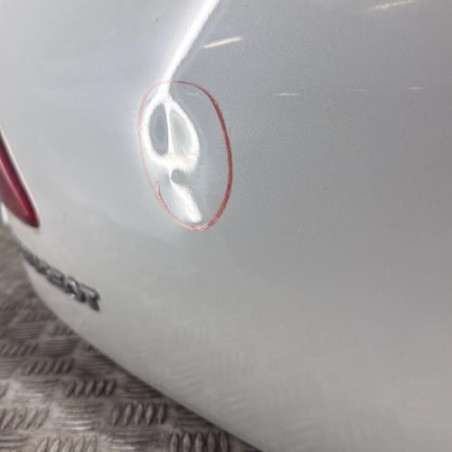 Malle/Hayon arriere PEUGEOT 3008 1