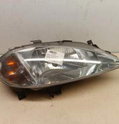 Optique avant principal droit (feux)(phare) RENAULT MEGANE 1 Photo n°1