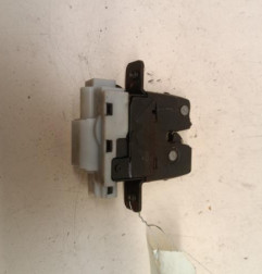 Serrure de hayon RENAULT CLIO 3
