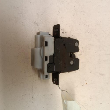 Serrure de hayon RENAULT CLIO 3