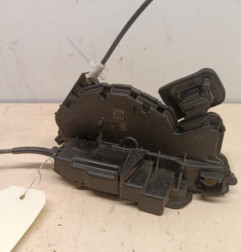 Serrure avant gauche VOLKSWAGEN POLO 6