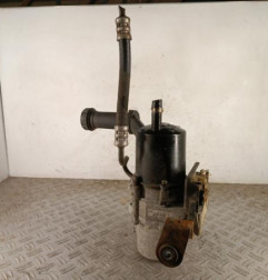 Pompe de direction PEUGEOT 3008 1