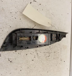 Interrupteur de leve vitre avant gauche NISSAN PULSAR