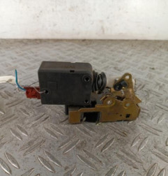 Serrure avant droit PEUGEOT 106