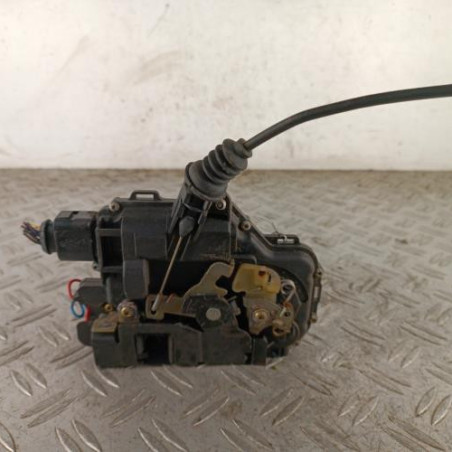 Serrure avant droit VOLKSWAGEN GOLF 4