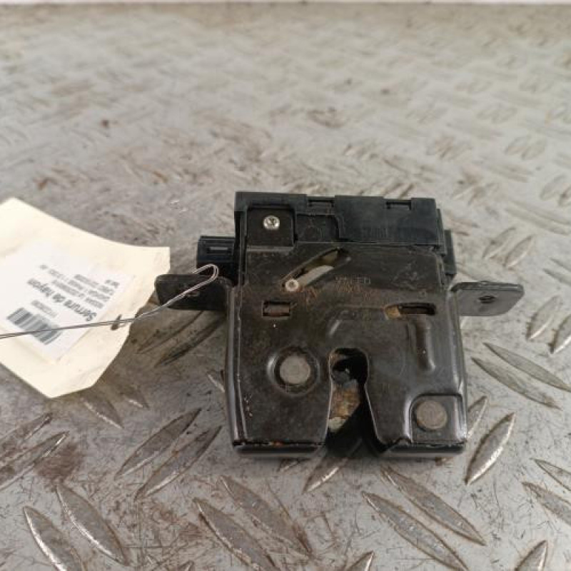 Serrure de hayon NISSAN QASHQAI 1 Serrure de hayon NISSAN QASHQAI 1