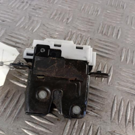 Serrure de hayon RENAULT CLIO 3
