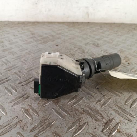 Commodo phare NISSAN QASHQAI 1