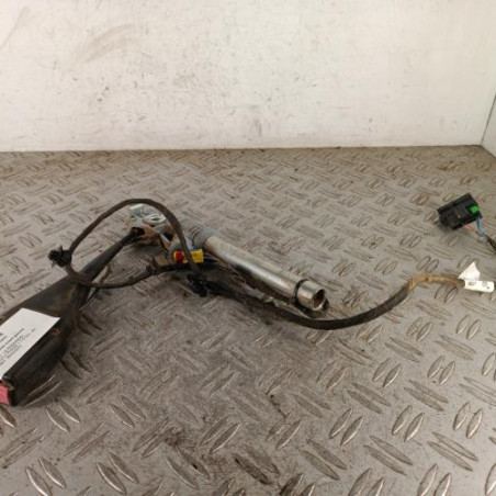 Attache ceinture avant gauche RENAULT KANGOO 2 Photo n°1