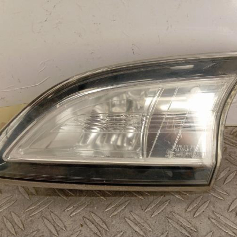 Feu arriere secondaire droit (feux) MAZDA 3 2