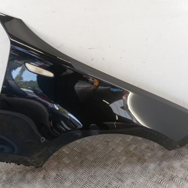 Aile avant droit BMW SERIE 1 E87