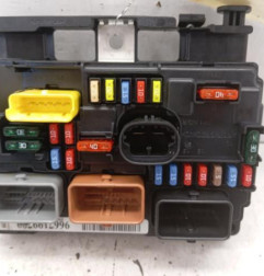Boitier servitude moteur (BSM) CITROEN C3 PICASSO Photo n°1