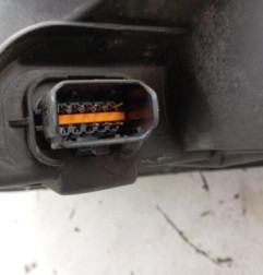 Optique avant principal droit (feux)(phare) CITROEN C3 PICASSO Photo n°3