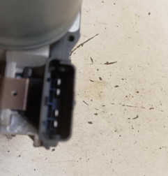 Moteur essuie glace avant gauche CITROEN C4 GRAND SPACETOURER Photo n°4