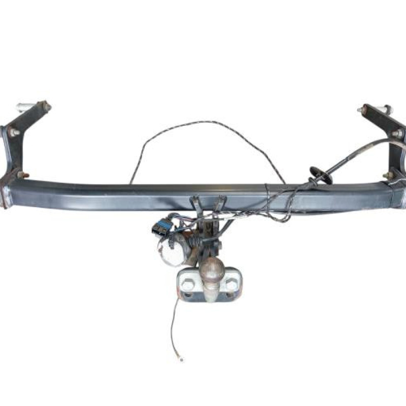 Attelage (boule de remorquage) DACIA DUSTER 1