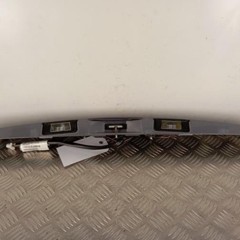 Poignee hayon NISSAN QASHQAI 1
