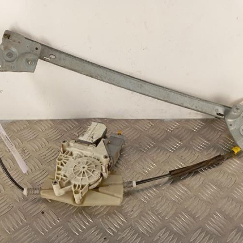 Leve vitre electrique avant gauche PEUGEOT 406