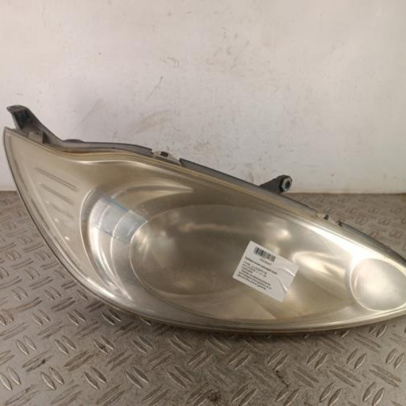 Optique avant principal droit (feux)(phare) FORD KA 2