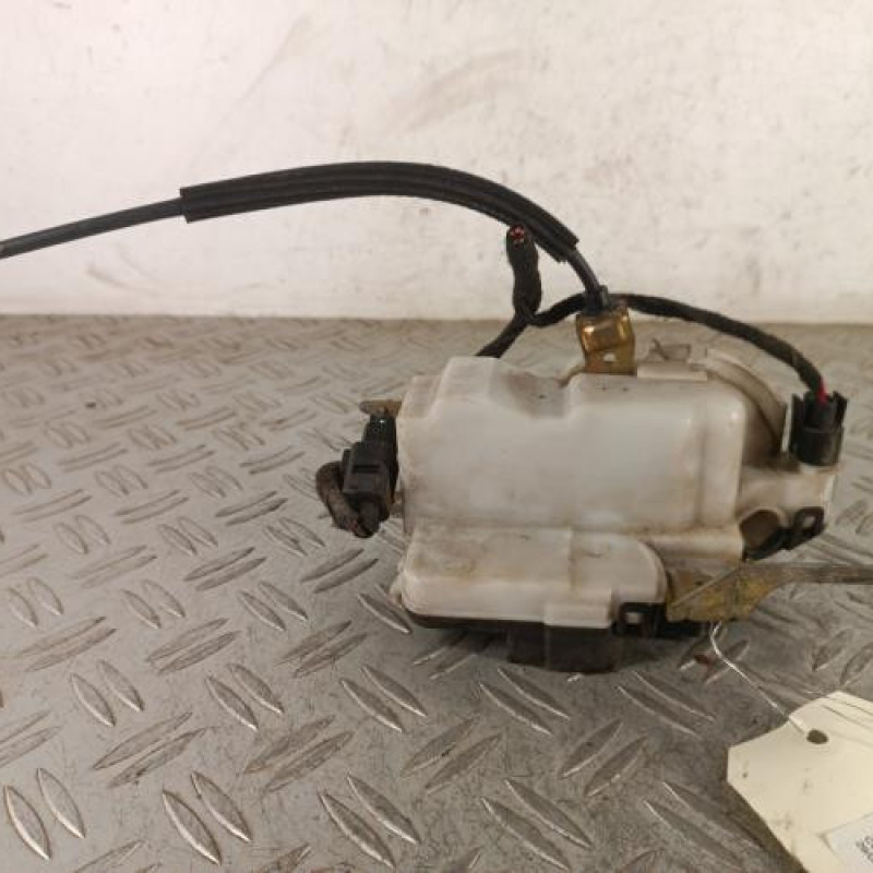 Serrure avant gauche SEAT CORDOBA 1