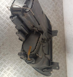 Optique avant principal droit (feux)(phare) VOLKSWAGEN CADDY 3 Photo n°4